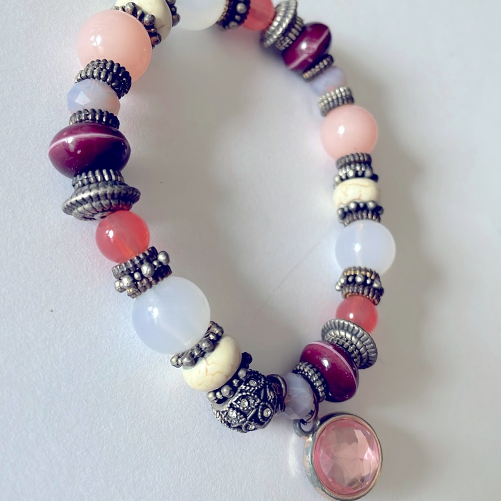 Gorgeous Natural StoneVintage Jade Bracelet